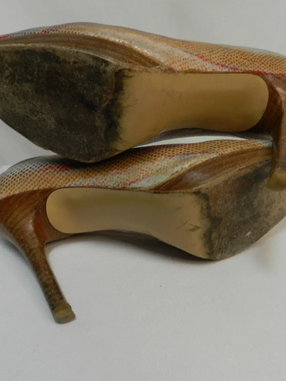 Stuart Weitzman fair used